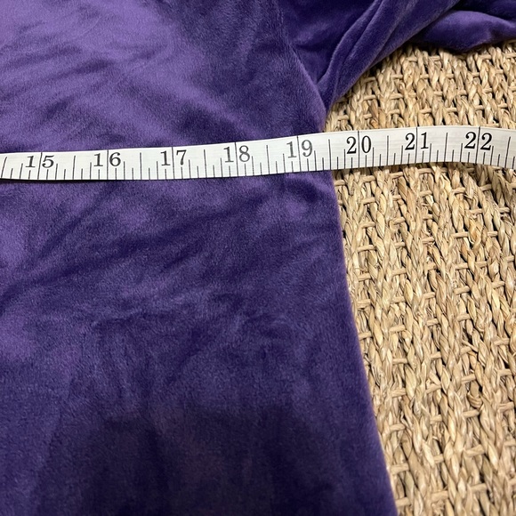 EUC MUK LUKS Warm, Comfy and Oh So SOFT Top - Picture 9 of 10